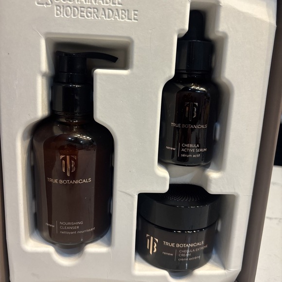 TRUE BOTANICALS Renew Skincare 3-piece Set -Cleanser, Serum/oil, Cream NIB